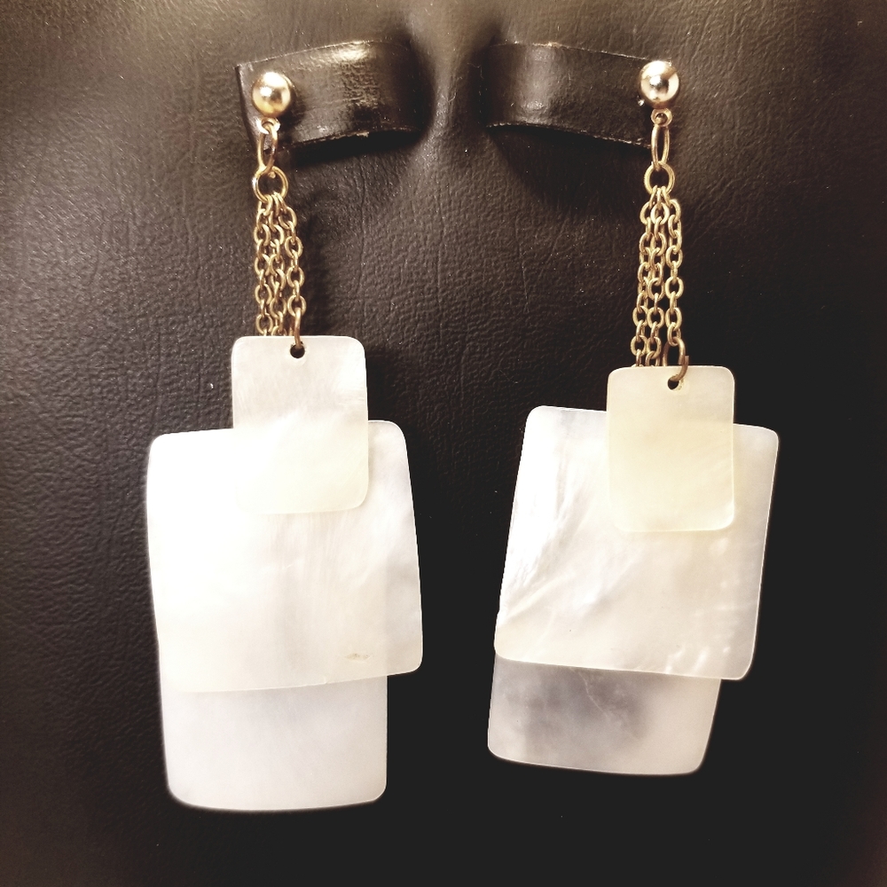 Vintage Tri-Layered Mother of Pearl Dangle Post Earrings